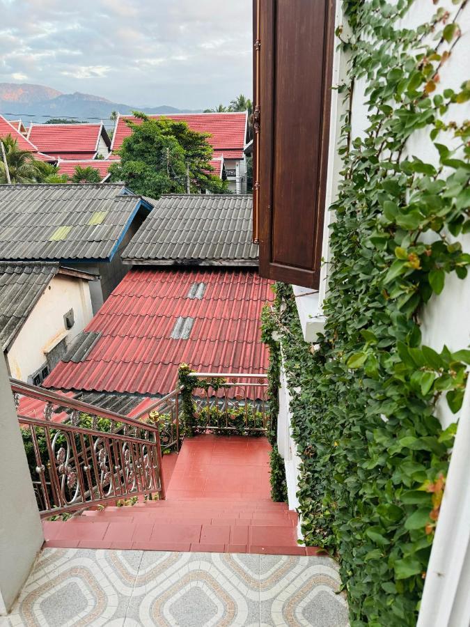 Sabai Sabai Backpackers Hostel Луангпхабанг Экстерьер фото