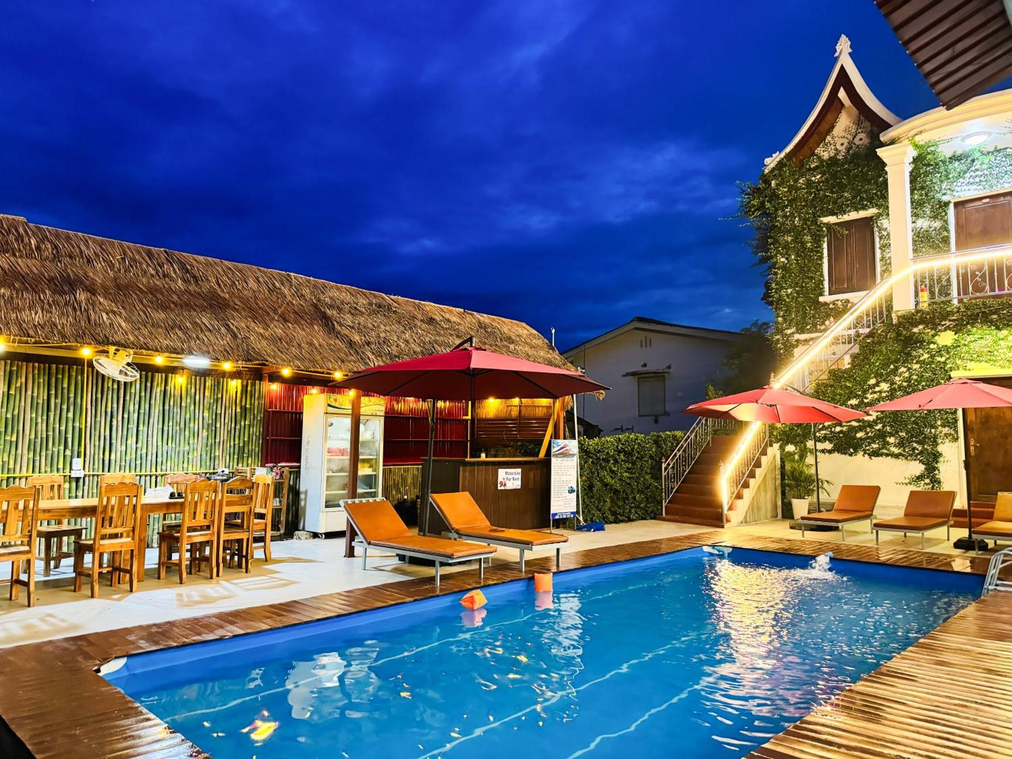 Sabai Sabai Backpackers Hostel Луангпхабанг Экстерьер фото
