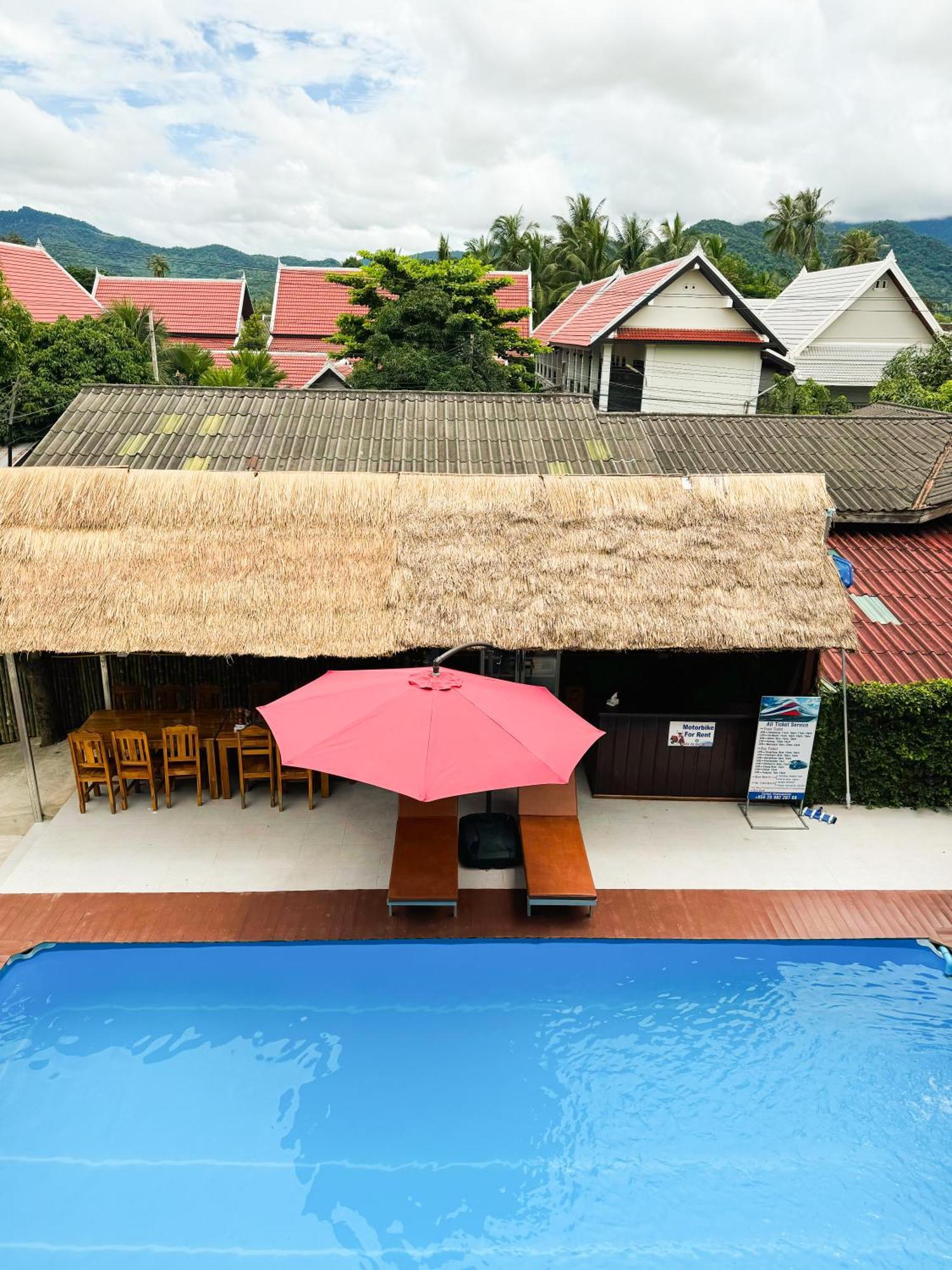 Sabai Sabai Backpackers Hostel Луангпхабанг Экстерьер фото